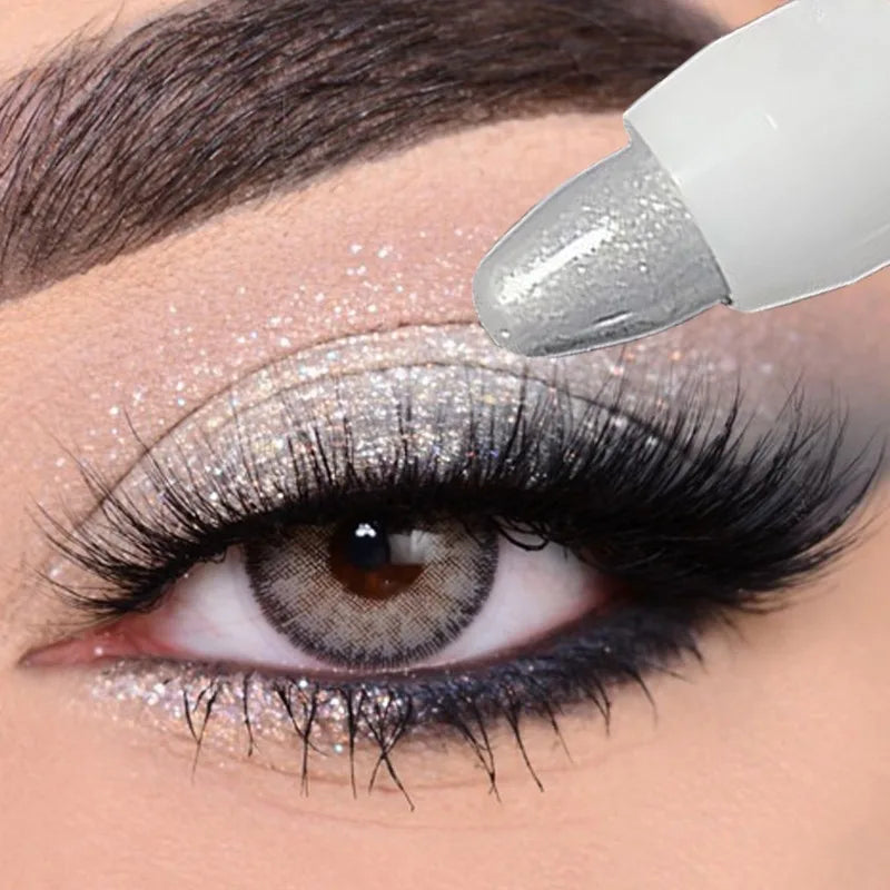 Lápiz iluminador, de larga duración, resistente al agua, delineador de ojos blanco plateado con brillo nacarado mate y suave.