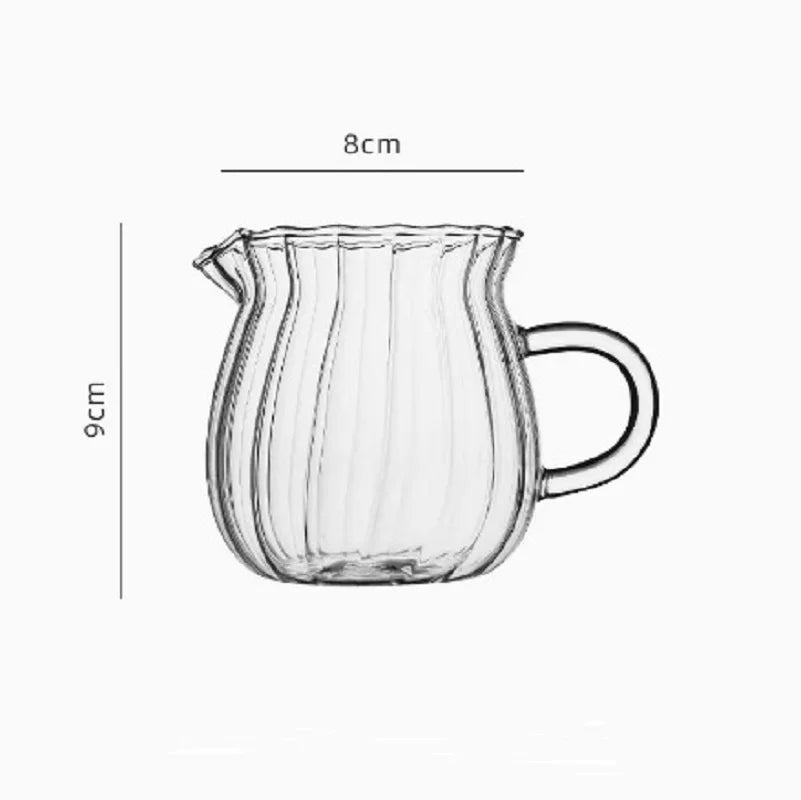 Jarra de té de vidrio de material borosilicato, pequeña jarra de agua cuadrada creativa Chahai, tamaño pequeño para espumar leche, cocina doméstica, café