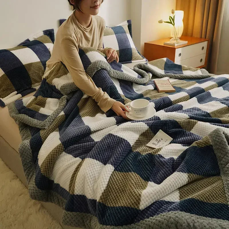 Manta de punto suave de hilo de chenilla, lavable a máquina, hecha a mano con ganchillo, ideal para sofá o cama.