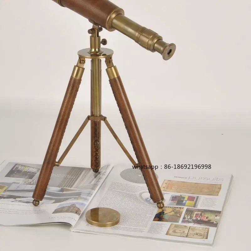 Adorno de mesa vintage británico nostálgico importado de Indian Degree, decoración de latón y cuero, telescopio de doble tubo, regalo creativo