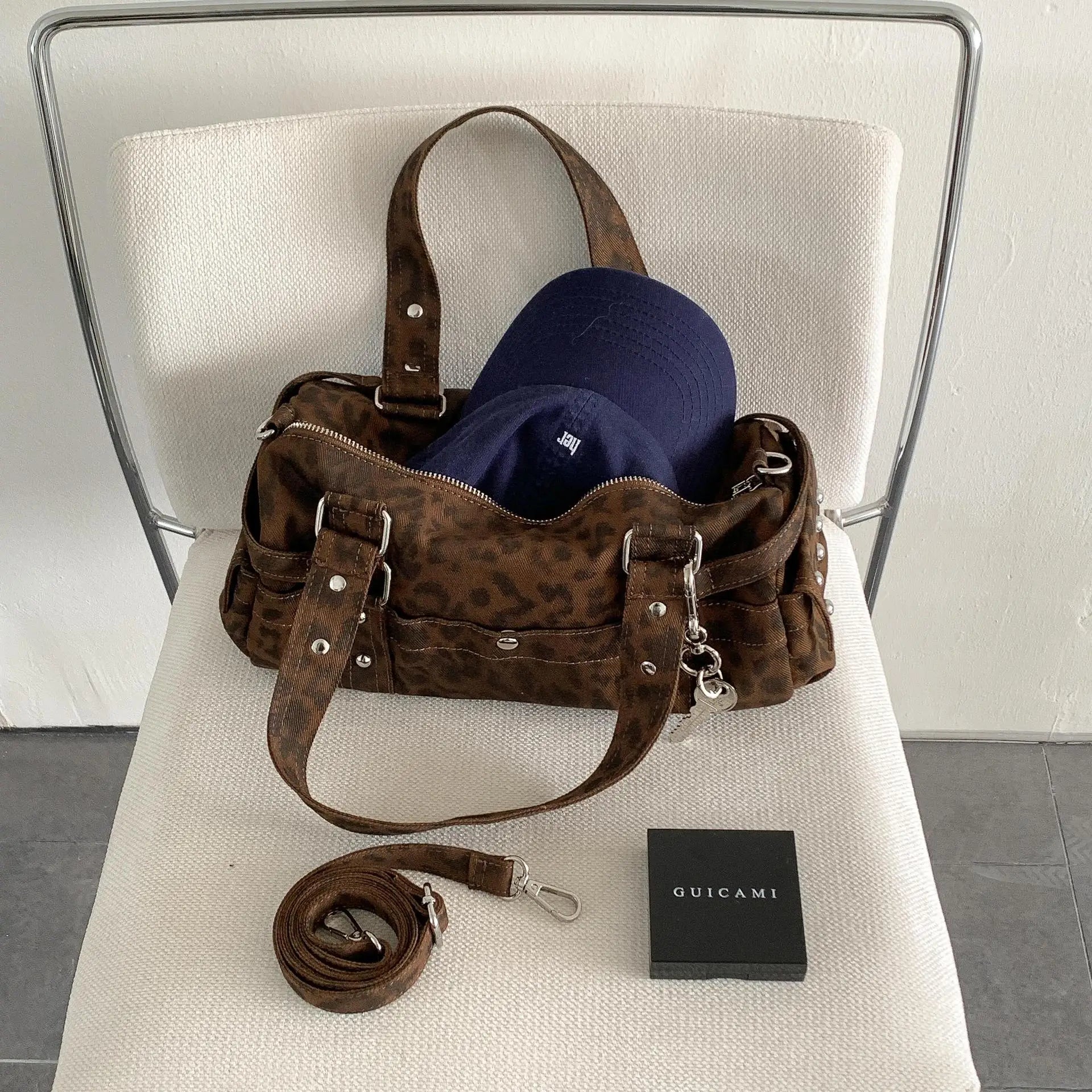 Bolso de mano estilo Boston Casual Messenger con remaches de leopardo vintage para motocicleta, bolso bandolera para mujer, bolso de hombro de moda para mujer, bolsos tote