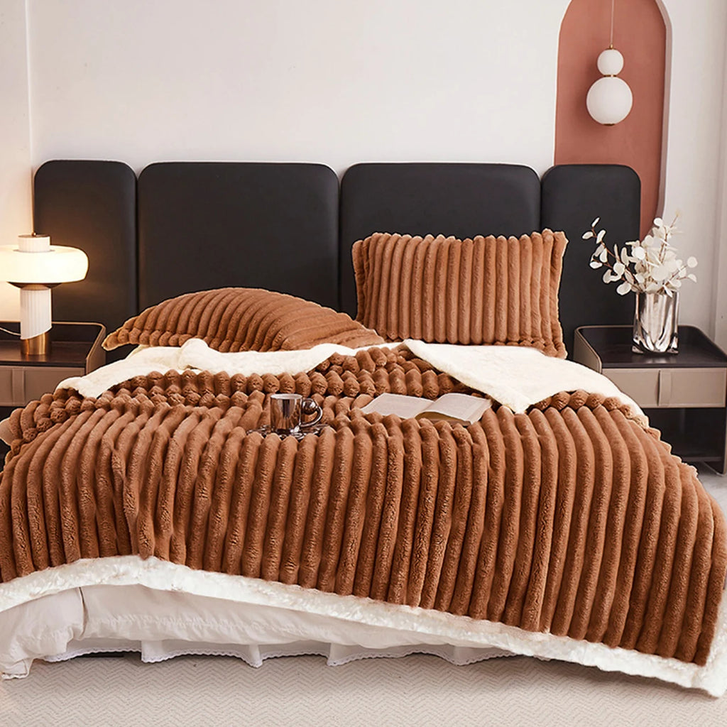 1 manta de forro polar Sherpa con peso - Suave, cálida, ideal para dormitorio, residencia estudiantil, coche, sofá y viajes, 3,5 kg.
