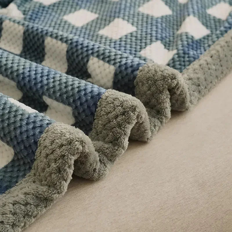 Manta de punto suave de hilo de chenilla, lavable a máquina, hecha a mano con ganchillo, ideal para sofá o cama.