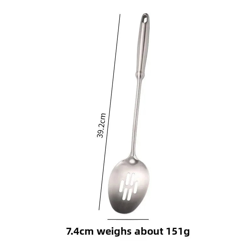 Utensilio para cocinar, servir y mezclar. Herramienta de cocina. Cuchara de cocina ranurada de acero inoxidable. Colador de metal grande para chef.