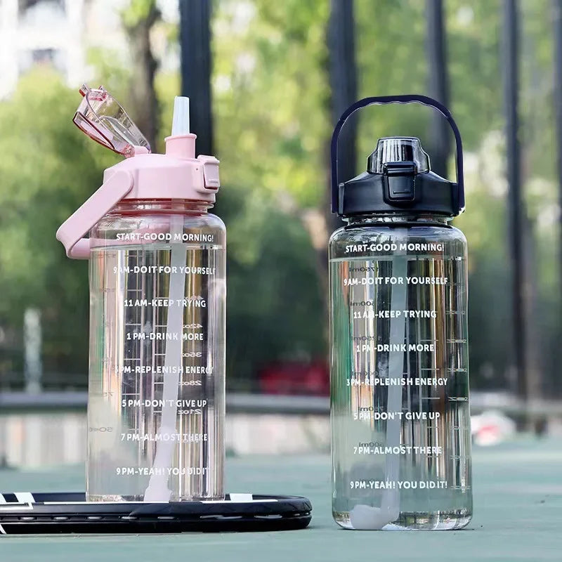 Botella de agua grande de 2 litros, portátil, con pajita de plástico, ideal para viajes, deportes y fitness. Vaso grande de alta calidad, universal para adultos.