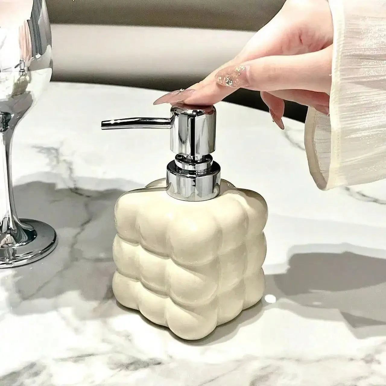 Dispensador de jabón líquido de 300 ml con dosificador de presión, botella separada, accesorios de baño, dispensador de champú y gel de ducha de cerámica para el hogar.