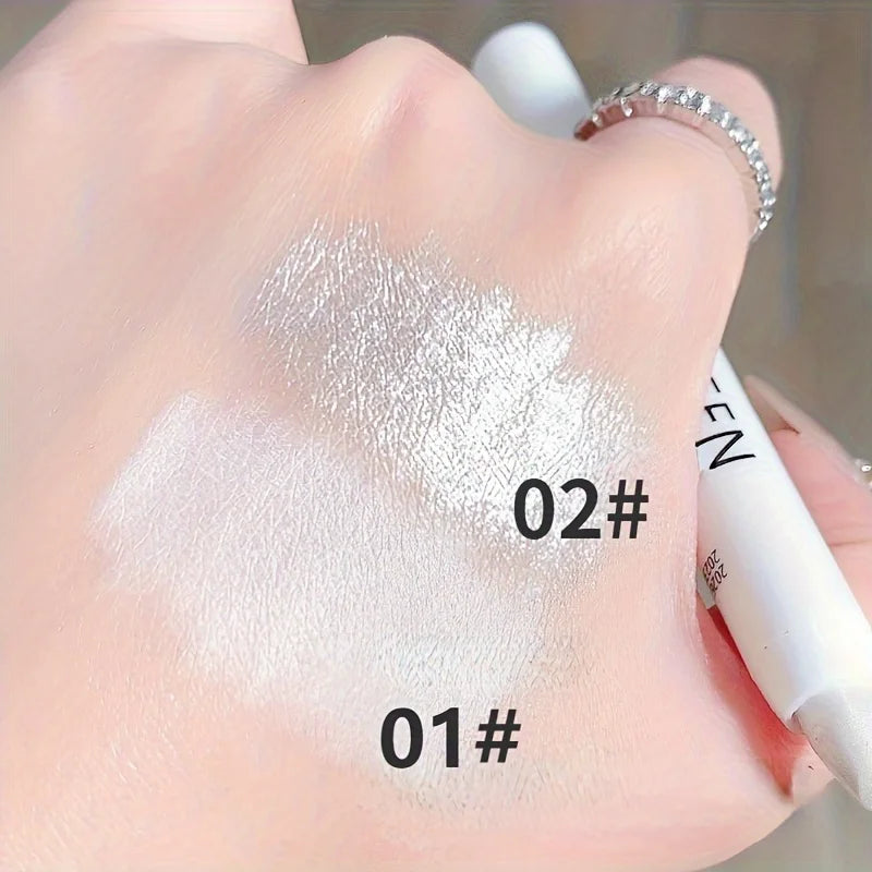 1 barra iluminadora brillante, lápiz de sombra de ojos blanco con purpurina para ojos brillantes, iluminador de maquillaje con efecto deslumbrante.