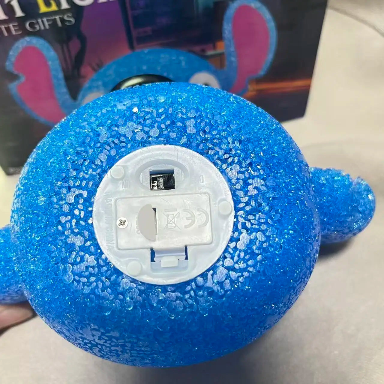 Lámpara de noche con proyección de partículas de Lilo & Stitch, lámpara de lectura de muñecos 3D de Lilo y Stitch, lámpara de escritorio creativa para niños.