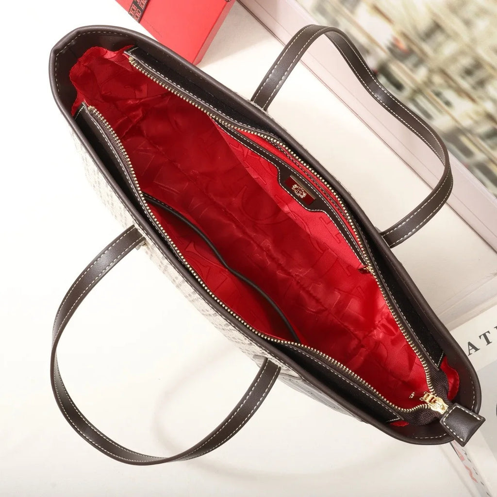 Bolso tote de moda CHHC para mujer, gran capacidad, estilo 2025, bolso de hombro de material PU, ideal para uso diario y compras.