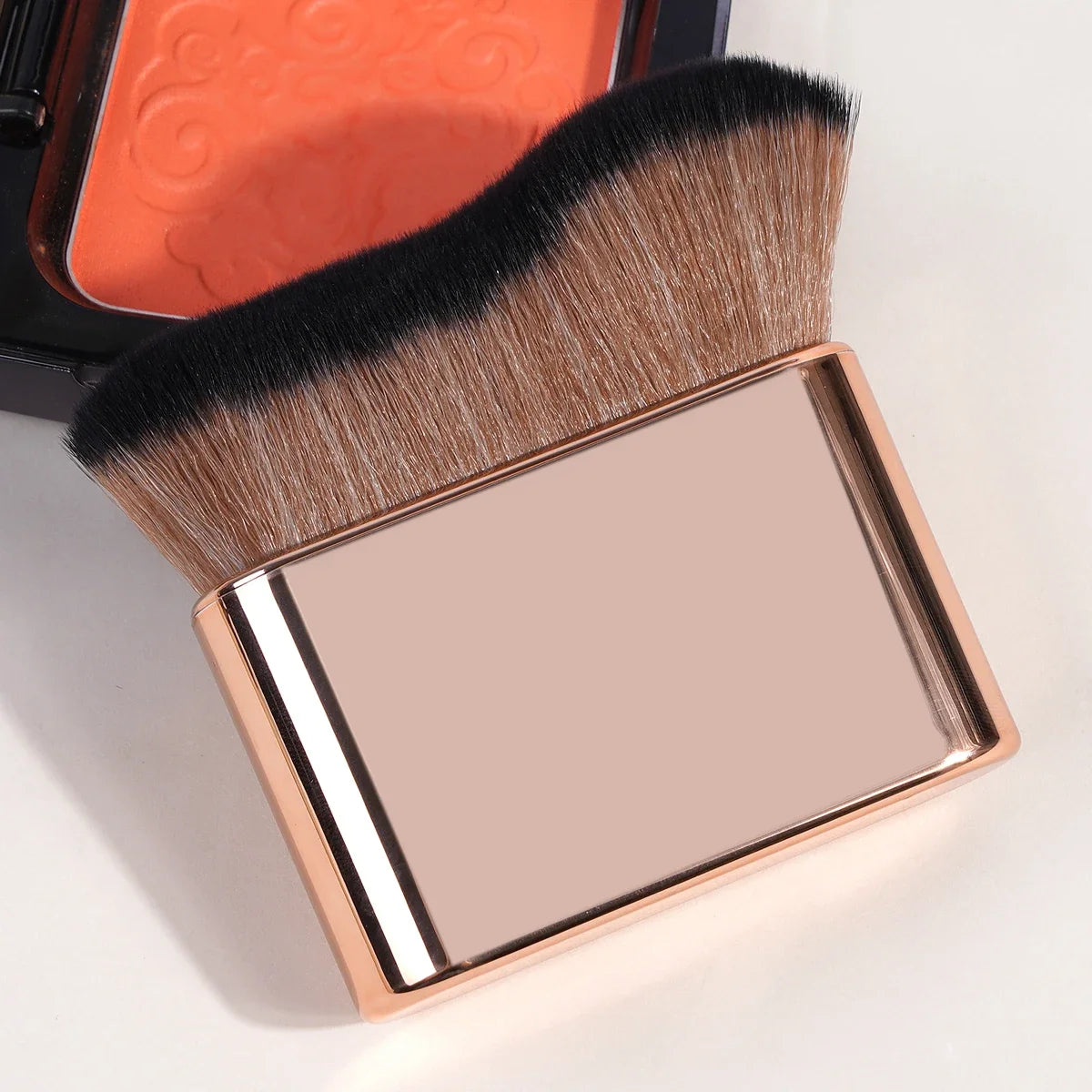 Brochas de maquillaje grandes MAANGE para contornear, broncear, aplicar base líquida, colorete en crema, cerdas suaves, herramienta de maquillaje multiusos para todos los días.