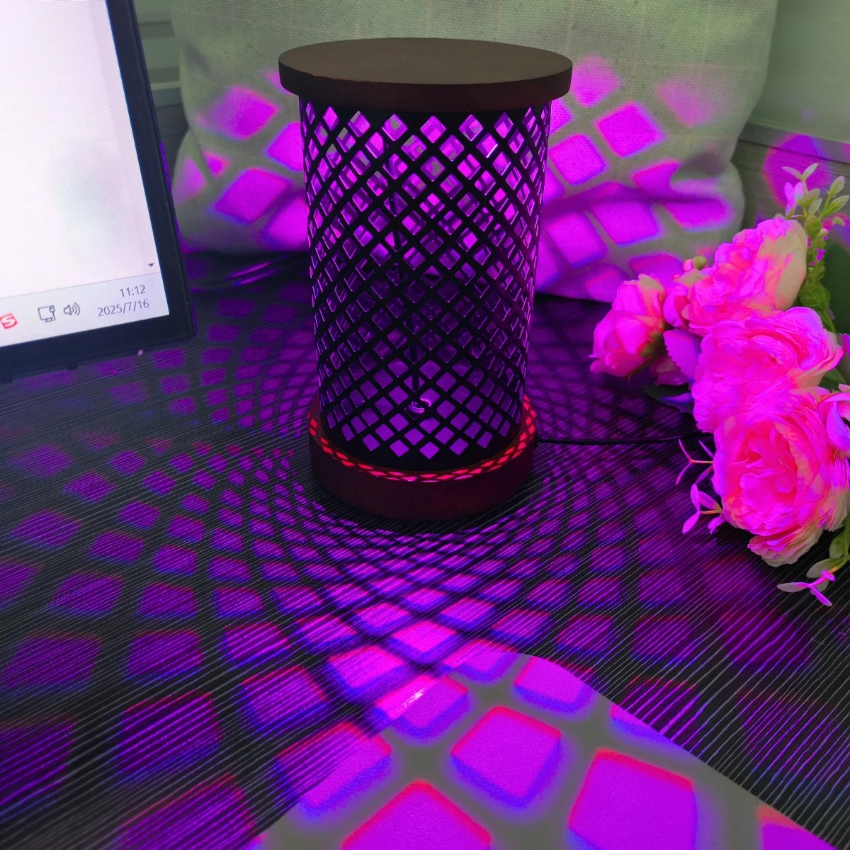 Lámpara de noche ambiental creativa RGB de 16 colores con luz y sombra, lámpara USB para oficina, dormitorio, mesita de noche, luz ambiental romántica regulable.
