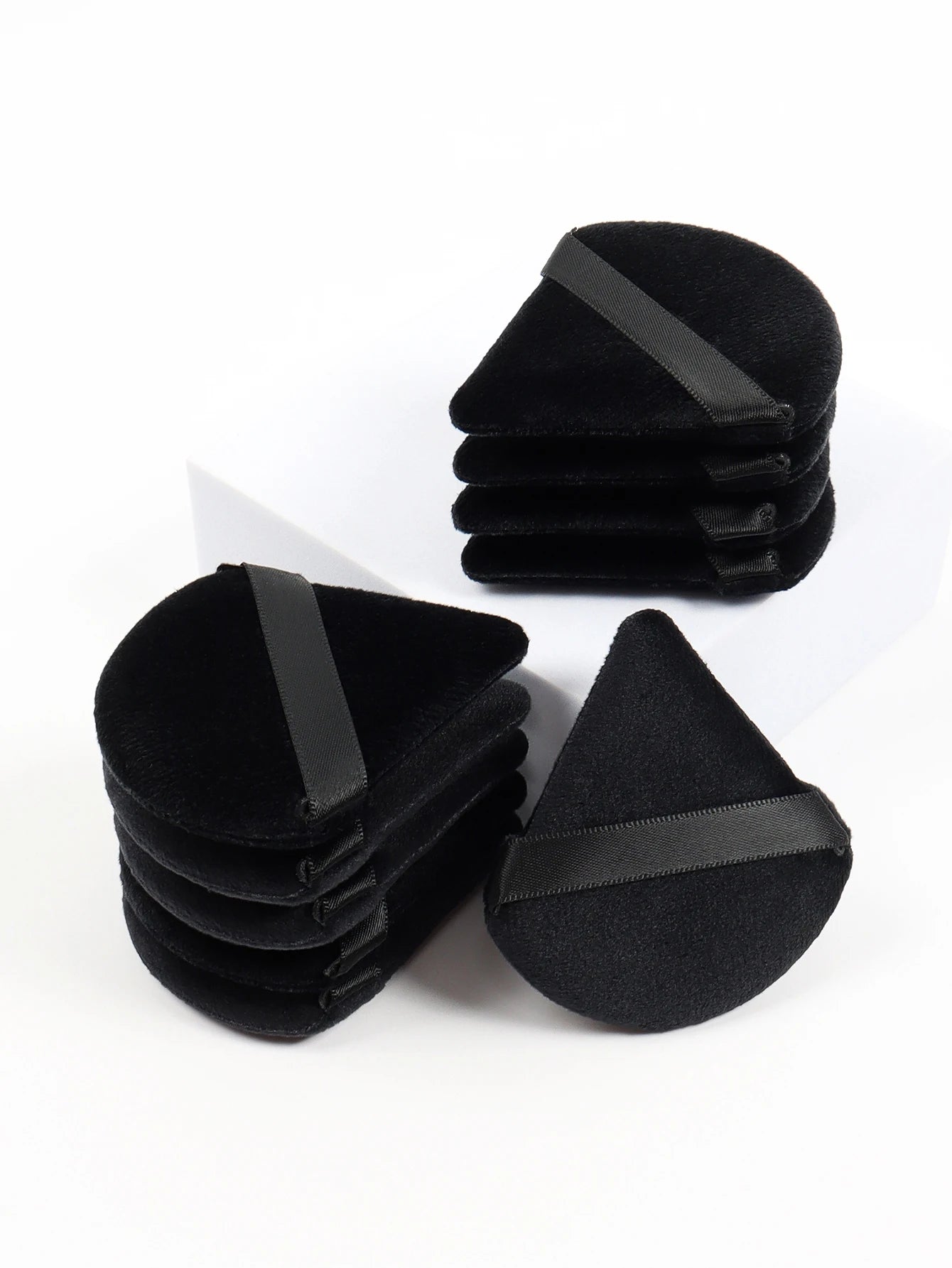 Esponja de maquillaje facial triangular negra con borla, esponja de terciopelo suave para cosméticos, esponja mezcladora de maquillaje para base de maquillaje, acceso al maquillaje